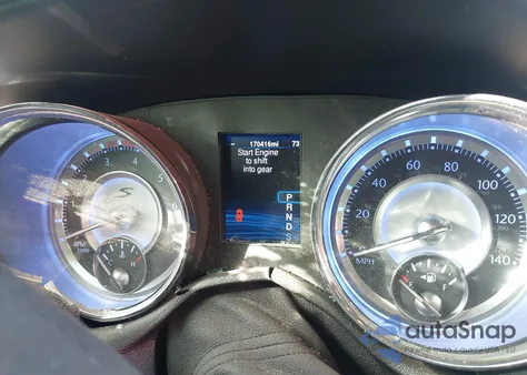 2014 Chrysler 300 300S z USA, uszkodzony, nr VIN 2C3CCAGG8EH255726